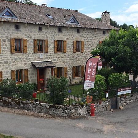 La Pierre Trouee Chambre D'Hotes Châteauneuf-de-Randon 外观 照片