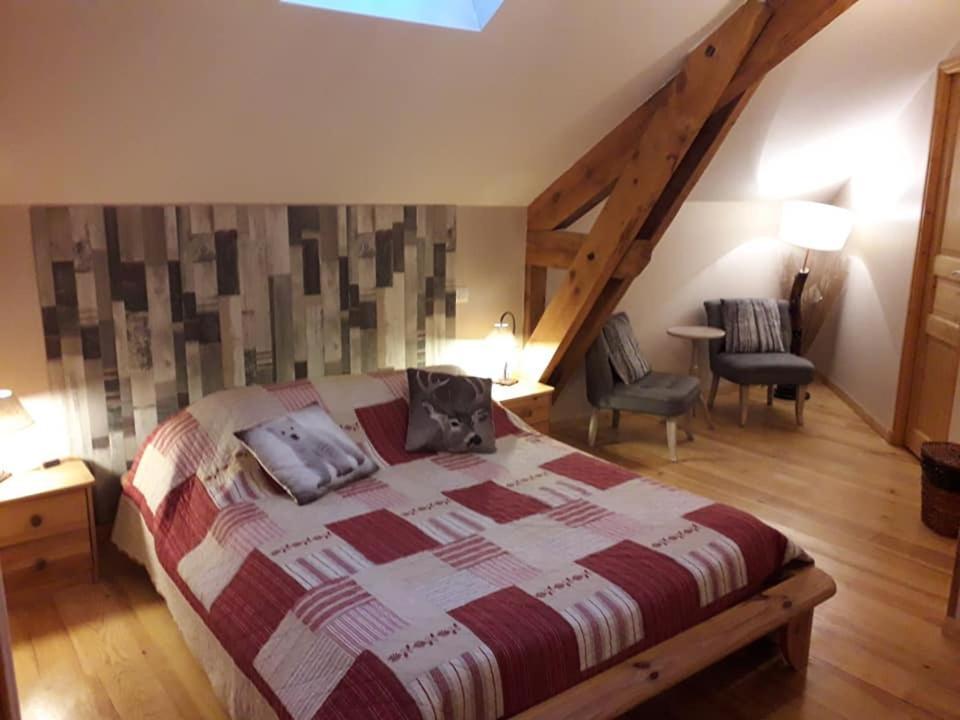 La Pierre Trouee Chambre D'Hotes Châteauneuf-de-Randon 外观 照片