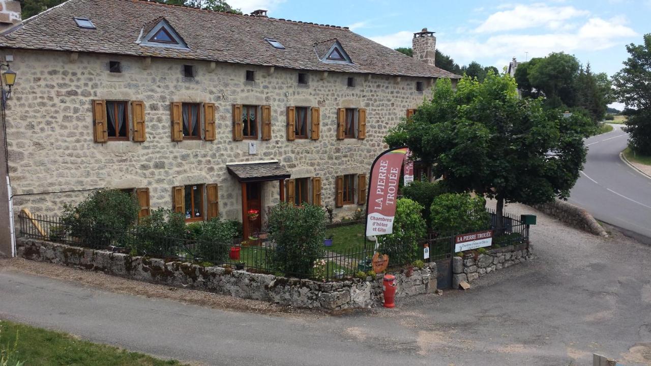 La Pierre Trouee Chambre D'Hotes Châteauneuf-de-Randon 外观 照片